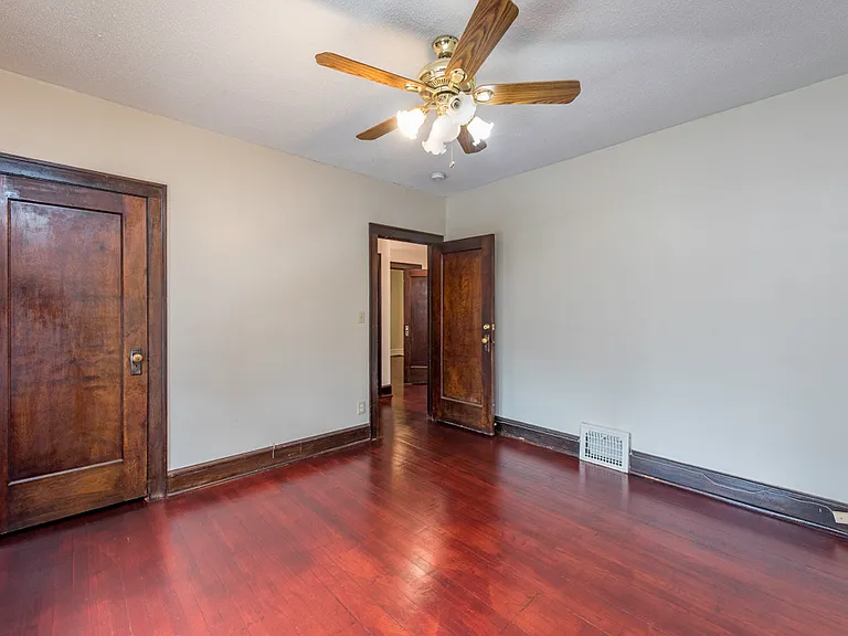 419 Hickory St #2 — Photo 18