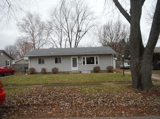 913 Lilac Ln, Joliet, IL 60435