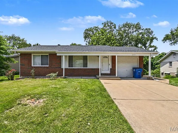 11353 Birmingham Ct, Saint Louis, MO 63138