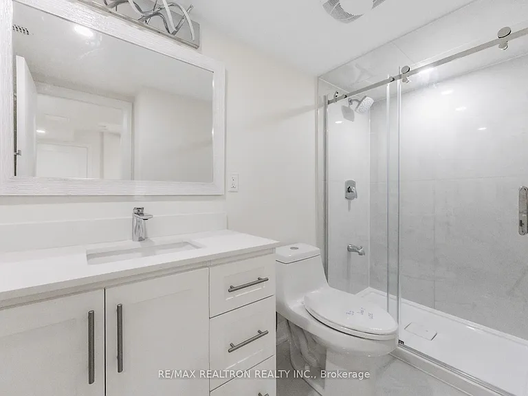 91 McRoberts Cres — Photo 19