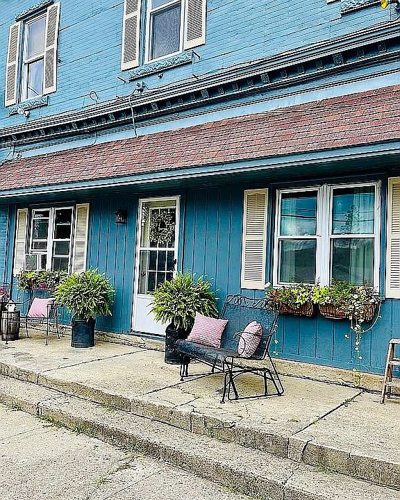 1st image of 2117 Main St APT 1