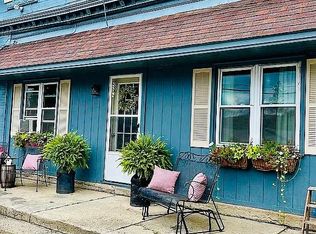 2117 Main St APT 1, Cazenovia, NY 13035