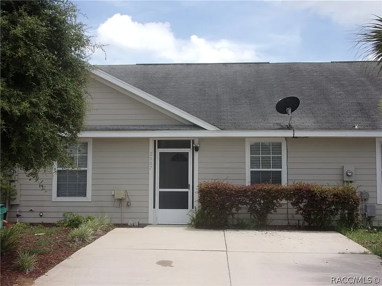 2007 Colonade St — Photo 1
