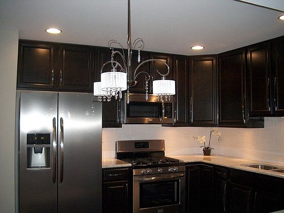 5th image of 2128 Stirling Ct
