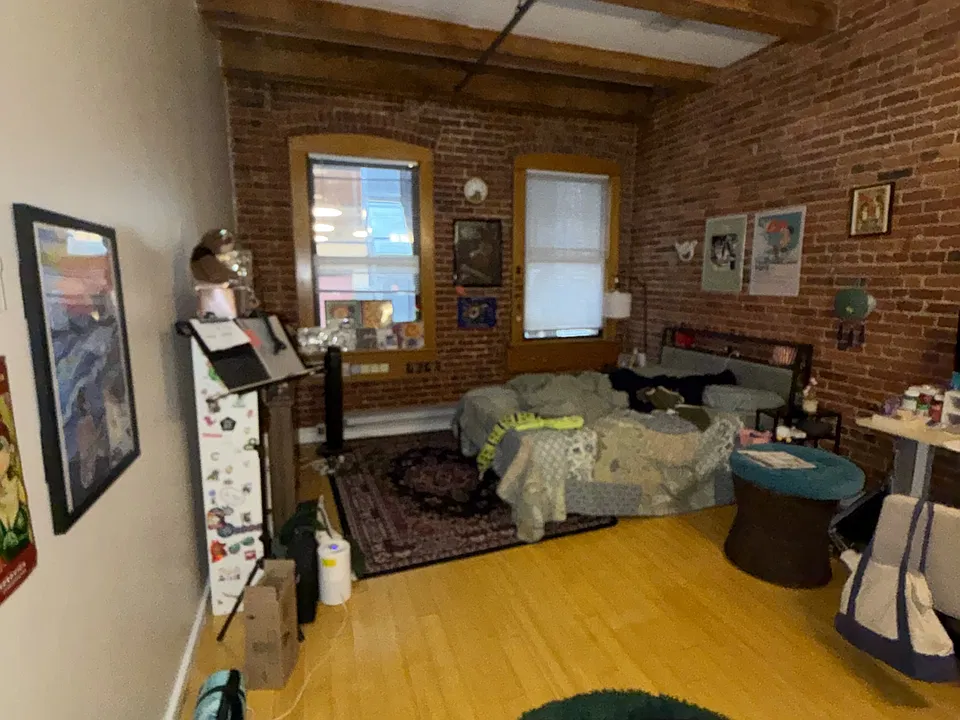 254 Friend St #2