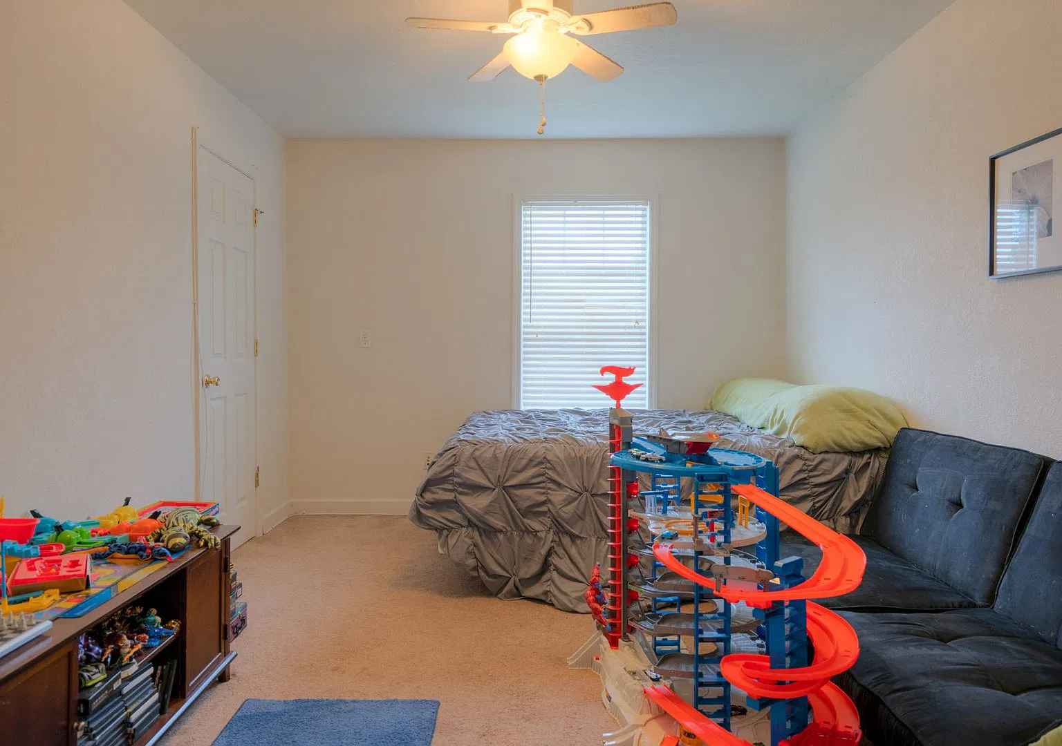 Conveniently Located Home with 2 Car Garage - Rent TBD — Photo 1