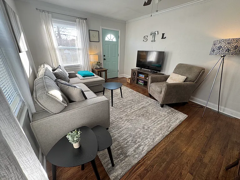 Dale Ave — Photo 3