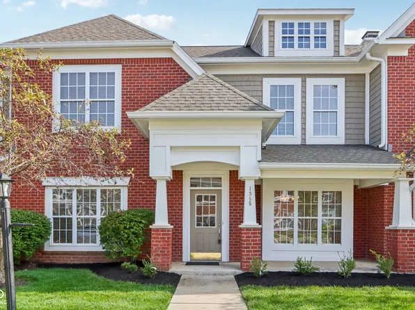 1355 Middlebury Dr, Westfield, IN 46074