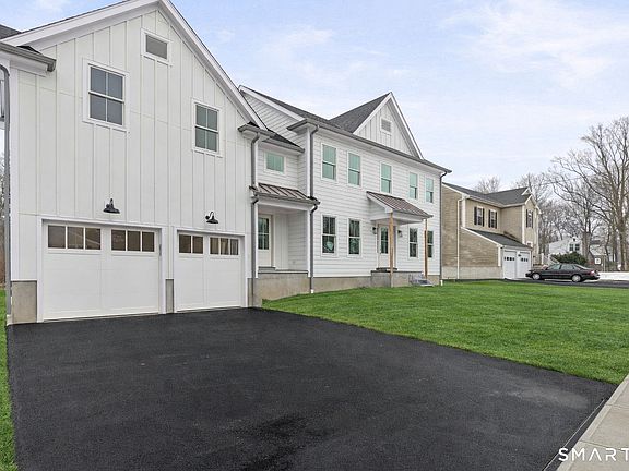 3rd image of 210 Pansy Road