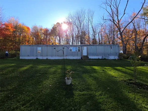 997 Dunham Hill Rd, Binghamton, NY 13905