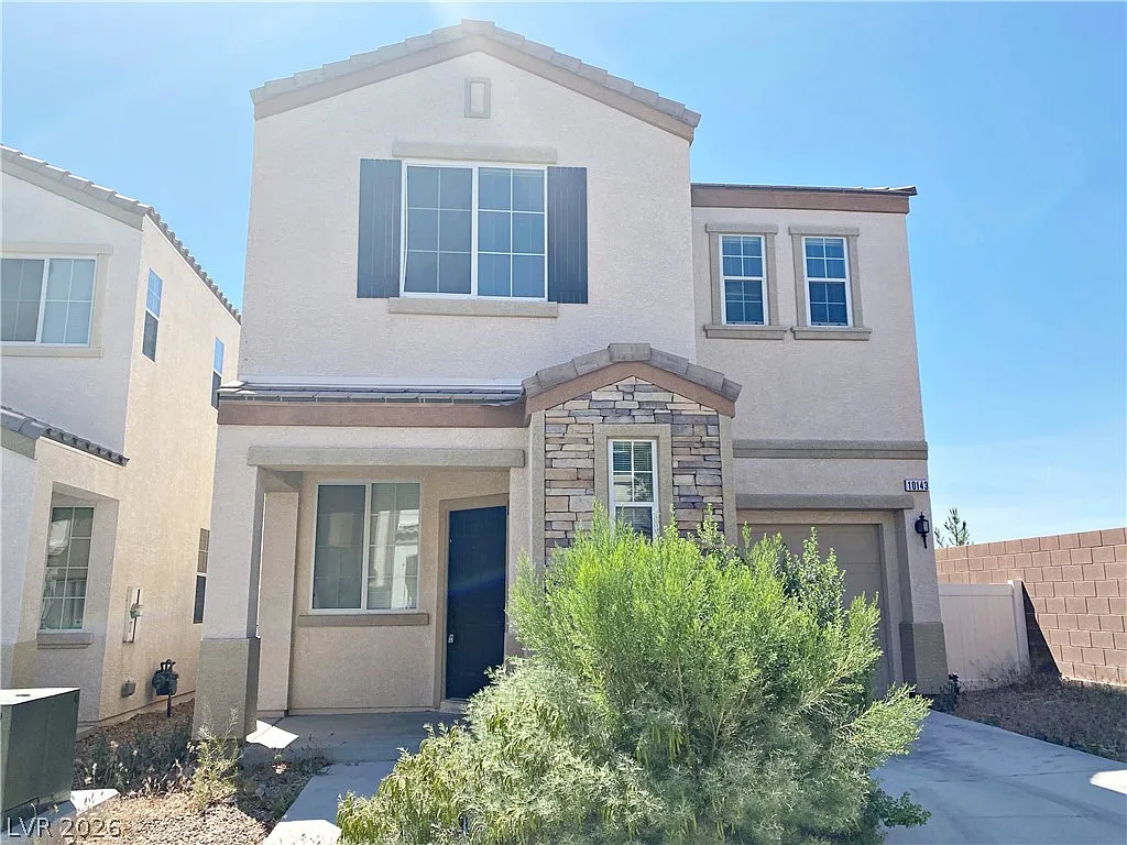 3 bed, 2.5 bath, 1429 sqft, $1,890 — Photo 1