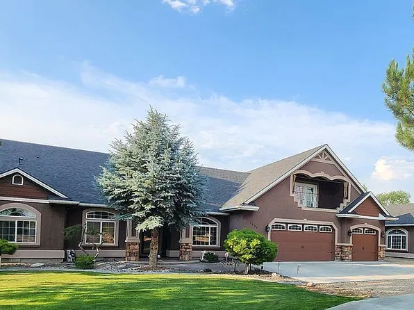 1324 E Lewis Ln, Nampa, ID 83686