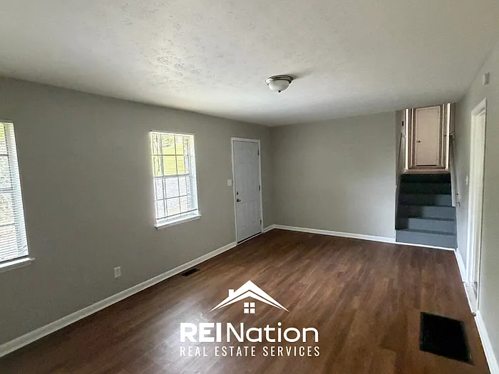 4 bed, 2.0 bath, 1568 sqft, $1,625 — Photo 3