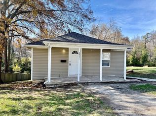 2951 Hillcrest Ave, Alton, IL 62002