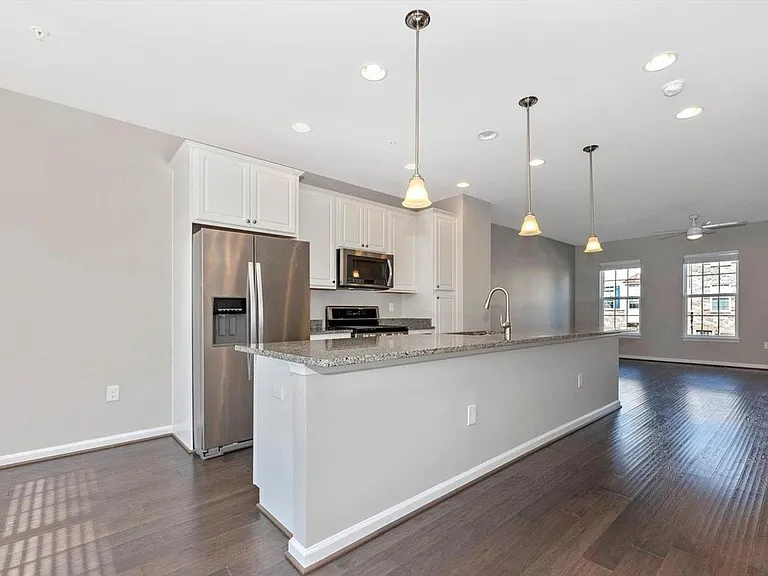 6257 Alexa St — Photo 14