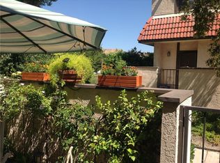 27609 Nugget Dr APT 5, Santa Clarita, CA 91387