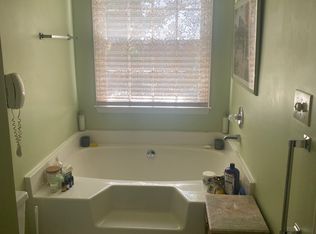 121 Tall Oak Dr, Mooresville, NC 28117