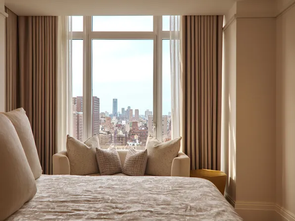 1355 1st Avenue image 13 of 26