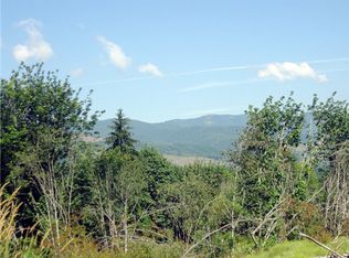 248 Magnus Rd, Onalaska, WA 98570