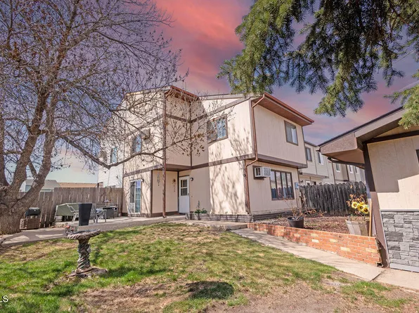 2601 17th Ct W, Williston, ND 58801