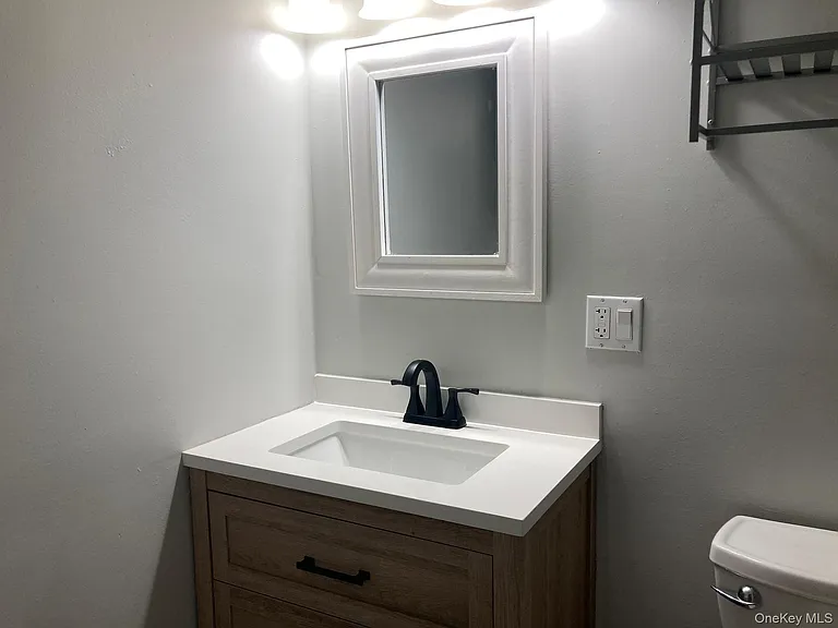 513 Marcellus Rd #1 — Photo 10