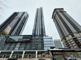 395 Square One Dr #3711, Mississauga, ON L5B 0E2