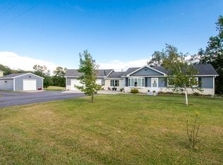 21593 Finley Cir, Richmond, MN 56368