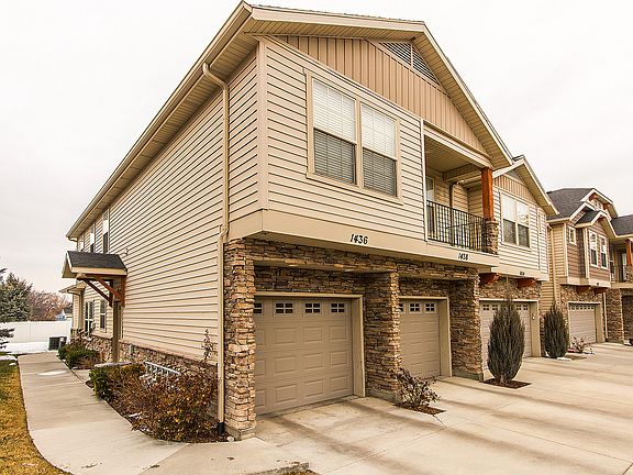 2nd image of 1438 W Stone Meadow Dr