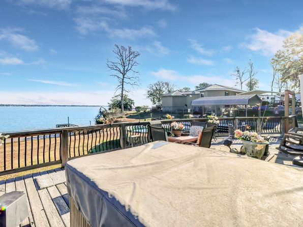 325 Green St, Santee, SC 29142