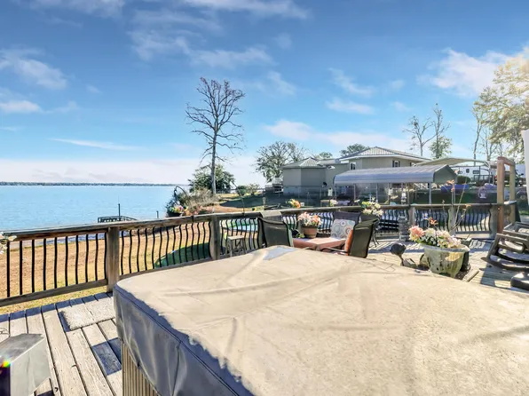 325 Green St, Santee, SC 29142
