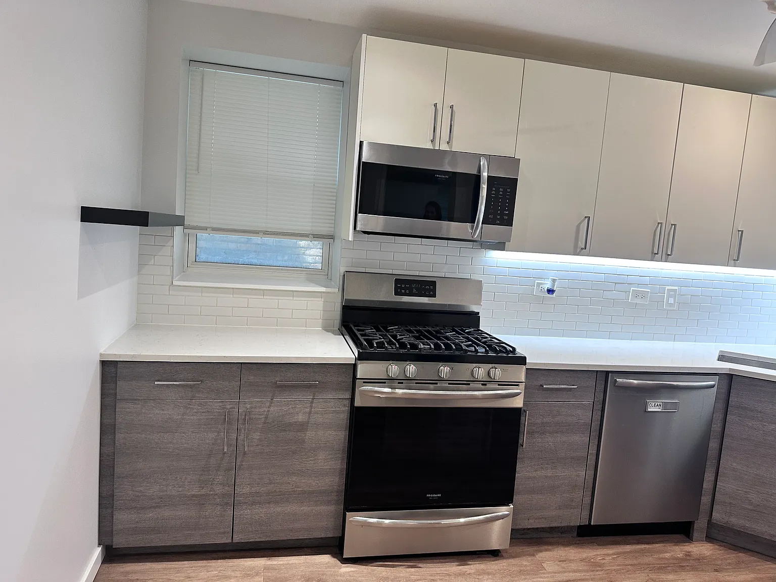 2 bed, 1200 sqft, $2,250 — Photo 2