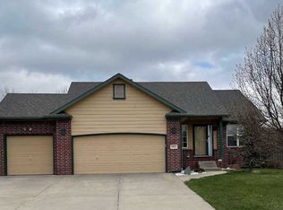 200 N Strode Ave, Rose Hill, KS 67133