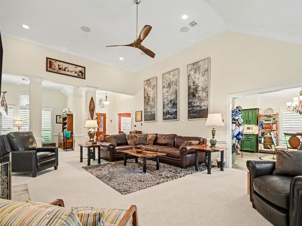 2025 Sandy Coast Cir, League City, TX 77573