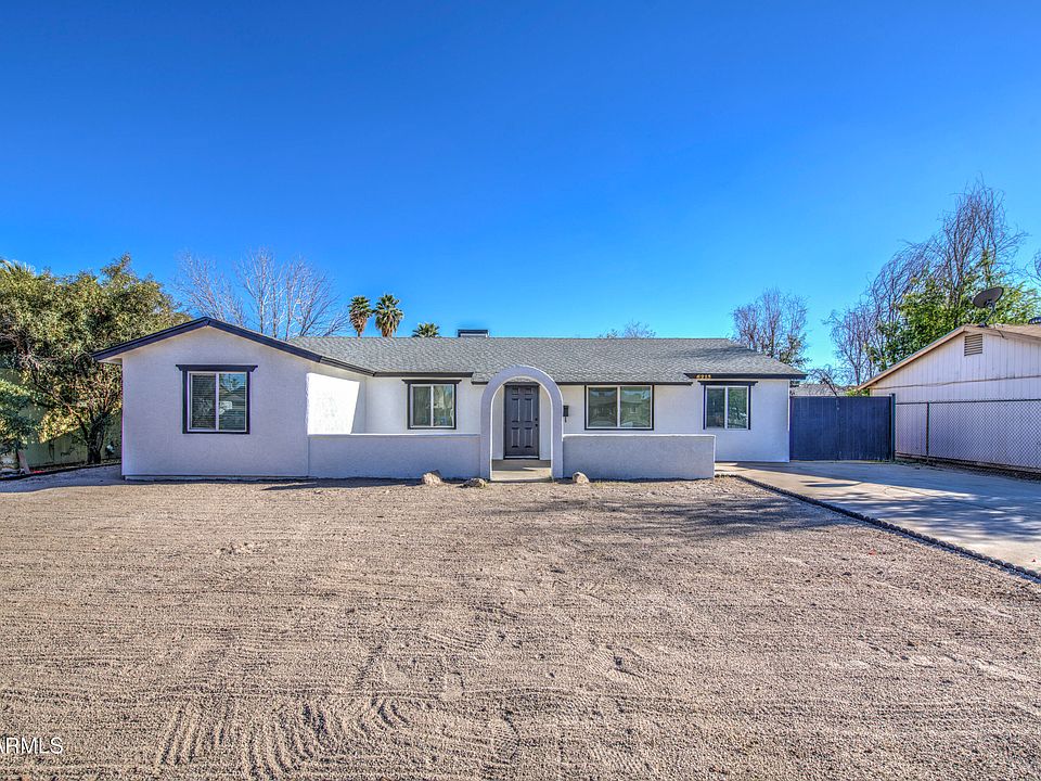 1st image of 6213 W ALMERIA Road
