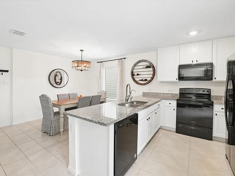 2926 Lorena Jordan Rd — Photo 10