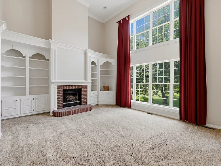 3237 Mantilla Dr — Photo 15