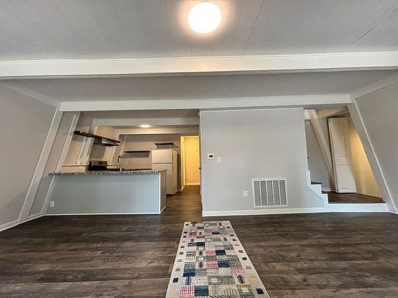 3rd image of 55 Chalet Dr