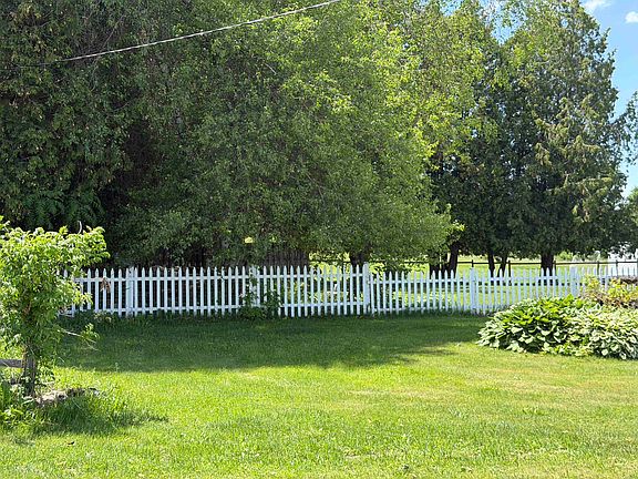 5th image of 71 Dineen Rd