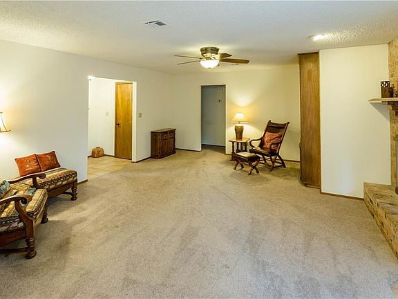 4th image of 1506 Sherry Ct