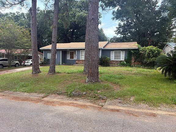 2nd image of 4059 Wesley Ln N