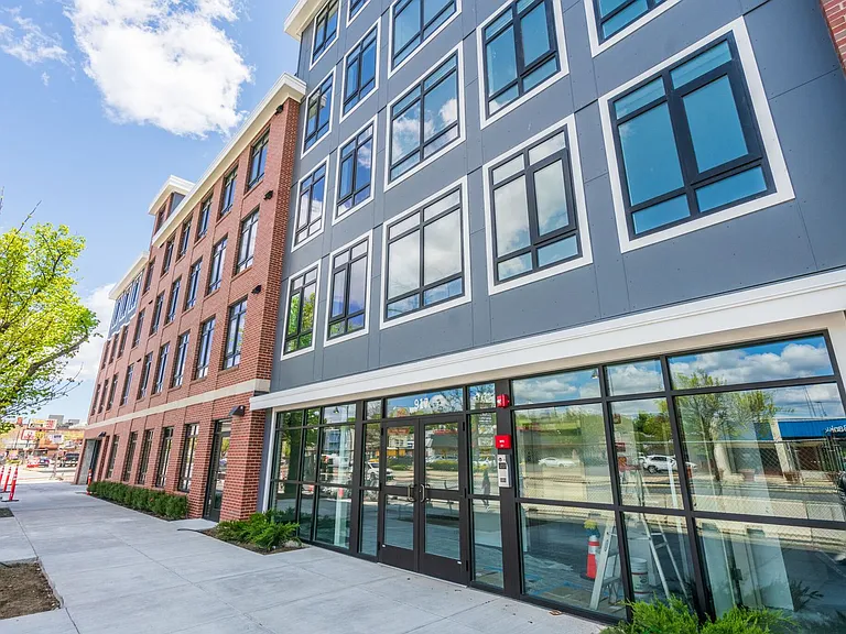 The Bennington in Eastie — Photo 1