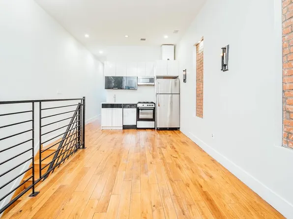 1473 Bushwick Avenue image 1 of 15