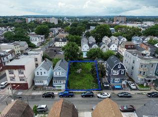 145 Maple Ave, Irvington, NJ 07111