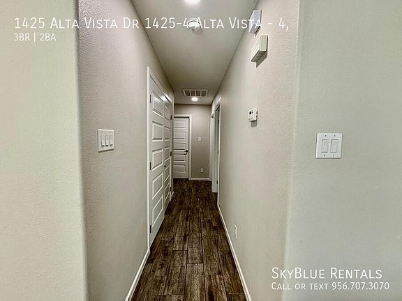 3rd image of 1425 Alta Vista Dr APT 4