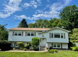 162 Stephens Park Rd, Hackettstown, NJ 07840