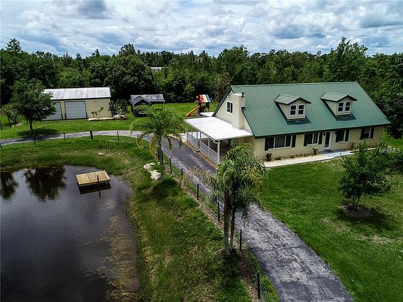 2nd image of 4400 Cypress Dr