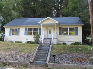 1081 Main Rd, Hunlock Creek, PA 18621