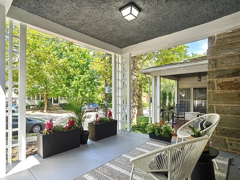 E Abington Ave — Photo 9