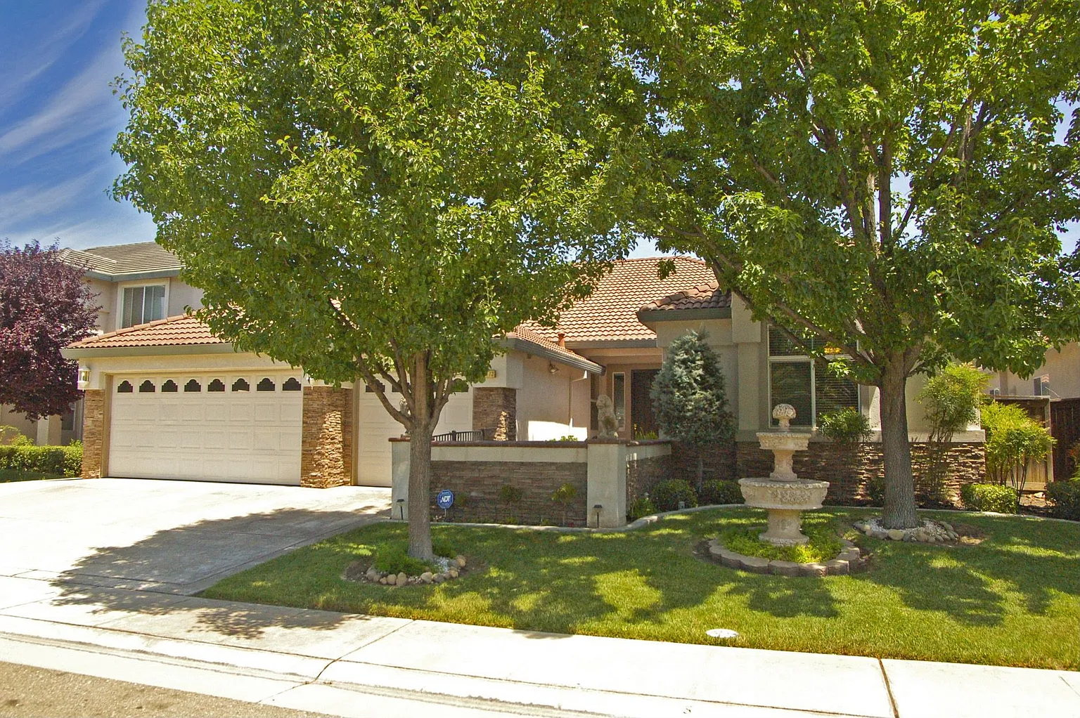 9473 Heathman Way photo 1