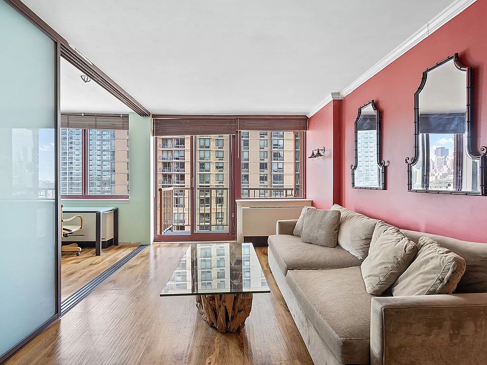 1st image of 474 48th Ave APT 11E